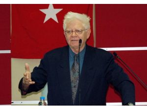 Oktay Sinanoğlu Hayatını Kaybetti