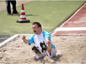 Özel Sporcular Türkiye Atletizm Şampiyonası Adana’da Sona Erdi