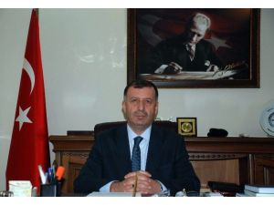 Müftü Erdem’den “Kur’an-ı Kerimli Pasta Kesilmesi” Açıklaması