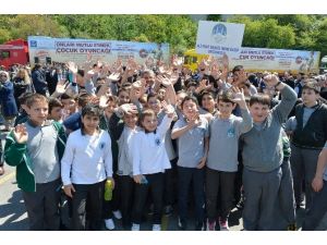 Mülteci Çocukların 23 Nisan Hediyesi 7 Tır’la Yola Çıktı