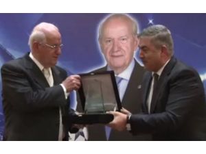 Şener Erzik’e ’’Vefa’’