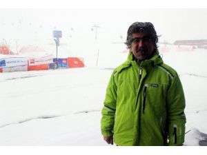 Erciyes’e Lapa Lapa Kar Yağdı