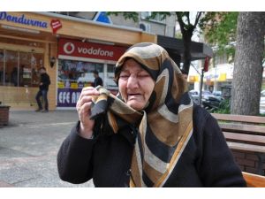Evi Depreme Dayanıksız Diye Yıkıldı, Mağdur Oldu