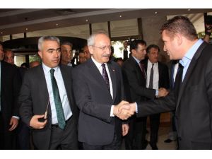 Chp Lideri İş Dünyası Temsilcileriyle Bir Araya Geldi