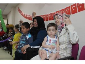 Hastanede Çocuklar İçin 23 Nisan Etkinliği