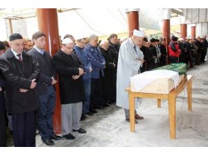 Fatma Nevzer Teyze Hakkın Rahmetine Kavuştu