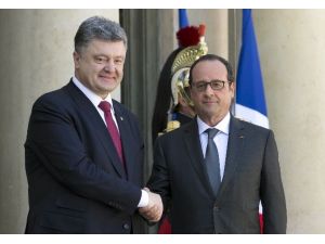 Hollande, Ukrayna Devlet Başkanı Poroshenko İle Görüştü