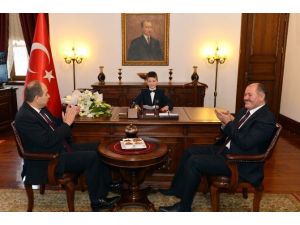 Ankara’nın Yeni Valisi Koltuğuna Oturdu