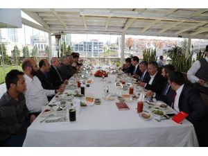 Ak Partili İşler Ve Elibol Gazetecilerle Bir Araya Geldi