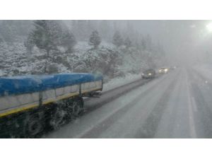 Seydişehir Antalya Yolunda Ulaşıma Kar Engeli