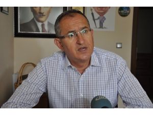 (Özel Haber) Atilla Sertel: “Cumhurbaşkanı Başbakanlıktan İstifa Etmeden Seçildi”
