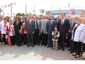 Mersin’de Chp’den 23 Nisan’a Alternatif Kutlama
