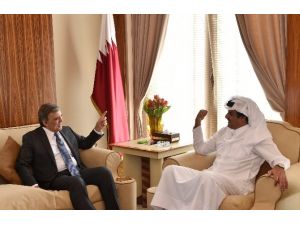 Eski Cumhurbaşkanı Gül Katar Emiri İle Görüştü