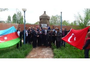 Ermenilerin Katlettiği Şehitler Anıldı