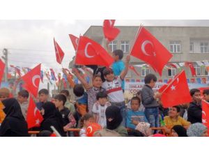 Suriyeli Çocuklara 7 Tır Oyuncak Dağıtıldı