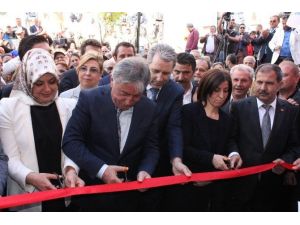 Edirne’de Ak Parti Seçim Koordinasyon Merkezi Törenle Açıldı