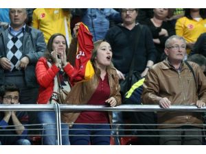 Derbide Taraftar Krizi