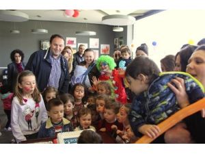 Acıbademli Bebekler 23 Nisan Şenliği’nde Bir Araya Geldi
