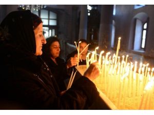 Ermeni Kilisesi’nde “1915” Ayini
