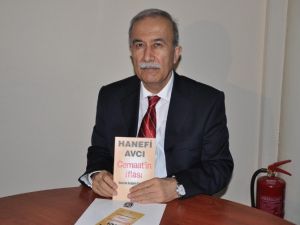 Hanefi Avcı, Cemaat’in İflası Kitabıyla İlk Kez İzmir Fuarında