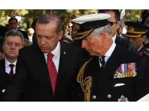 Erdoğan Ve Prens Charles Şehit Mezarlarına Karanfil Bıraktı