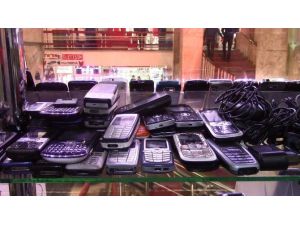 Telefoncular Genelkurmay’ın ’Akılsız Telefon’ Onayını Bekliyor