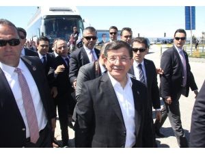 Başbakan Davutoğlu Erzurum’da