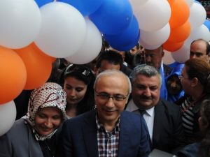 Açılışa Mevlüt Çavuşoğlu Da Katıldı