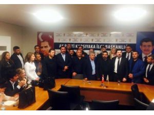 Chp’li Aday Ak Parti’ye Geçti