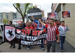Samsunspor Taraftarları Tff Yönetimini İstifaya Çağırdı