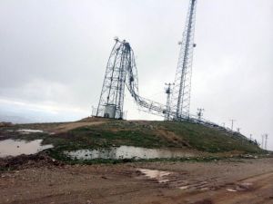 Kulp Ve Sason’da Baz İstasyonu Devrilince Onlarca Köy İletişimsiz Kaldı