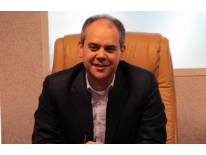 Milli Atletleri Tebrik Etti