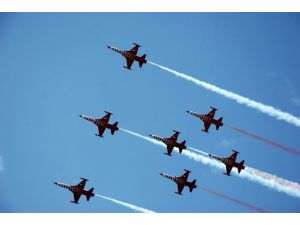 Türk Yıldızları Nefes Kesti