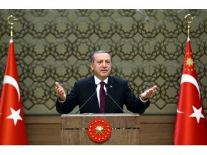 Yeni Mevkidaşını Tebrik Etti