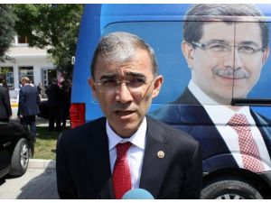 Ak Partili Kubat: “Hedefimiz Yüzde 50’nin Üzerinde Oy Almak”