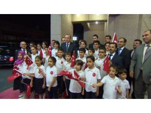 Cumhurbaşkanı Erdoğan’a Kuveyt’te Sürpriz Karşılama