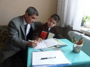 Meb’den 5 Bin Öğrenciye Evde Eğitim Hizmeti