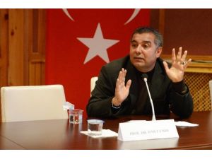 Prof. Dr. İsmet Emre: Facebook İle İç Dünyamızı Satılığa Çıkardık