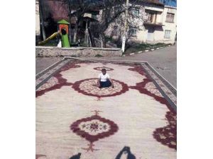 Cumhurbaşkanlığı Sarayı’nın İki Halısı Simav’dan