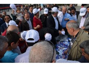 Erzurumcağ Döneri Bursalılar Tarafından Kapışıldı