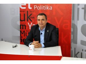 Ayvalık Belediye Başkanı Evleniyor