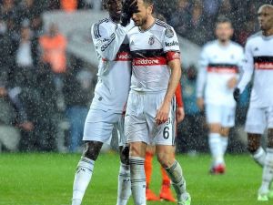 Beşiktaş Kızarmanın Bedelini 11 Puanla Ödedi