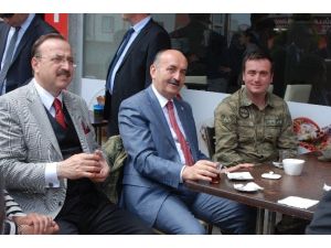 Sağlık Bakanı Müezzinoğlu, Askerden Sigarayı Bırakma Sözü Aldı