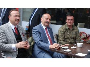 Bakan Müezzinoğlu Sigarayı Bıraktırmaya Devam Ediyor