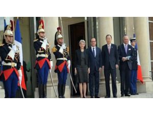 Bm Genel Sekreteri Ban Ki Moon Elysee’de