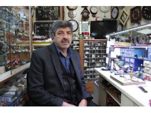 Ucuz Saat, Tamirciliği Yok Ediyor