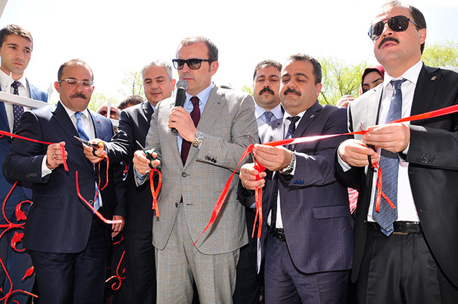 Ünal: Bazıları Eski Türkiyeye Dönmek İstiyorlar