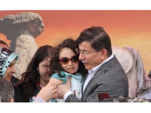 Başbakan Davutoğlu Nevşehir’de Hat Açılış Törenine Katıldı