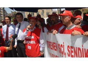 İşçi Bayramı’nda İşlerine Dönüyorlar