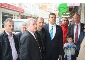 Umut Oran’dan Haluk Pekşen’e Destek